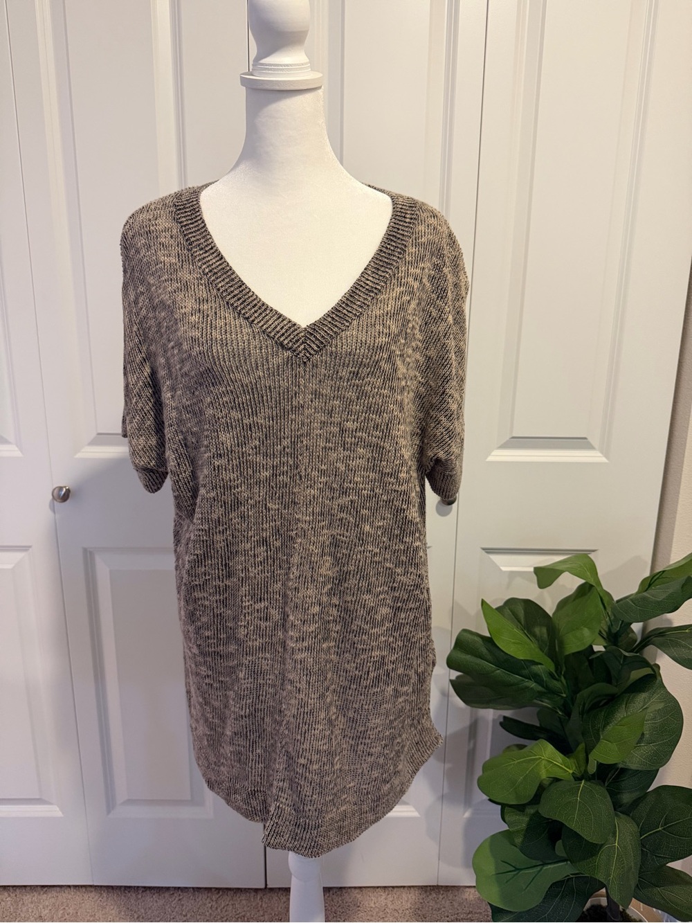 Eileen Fisher Taupe Heather V-Neck Knit Tunic organic cotton